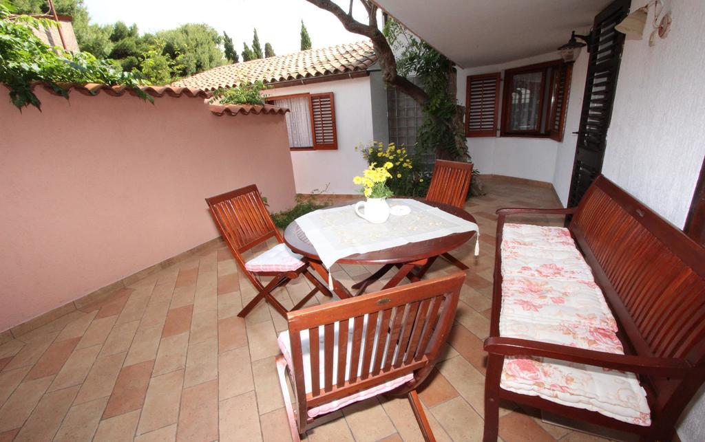 Apartments Villa Lucu Rovinj Exterior foto