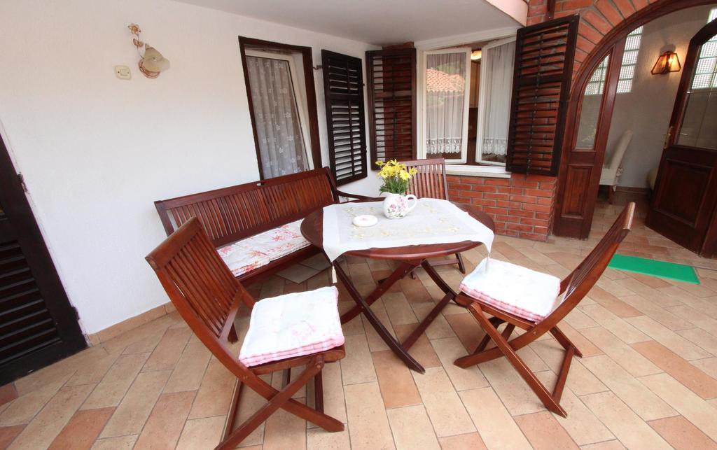 Apartments Villa Lucu Rovinj Exterior foto