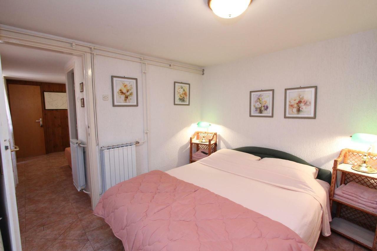 Apartments Villa Lucu Rovinj Habitación foto