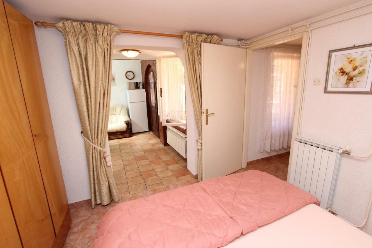 Apartments Villa Lucu Rovinj Habitación foto